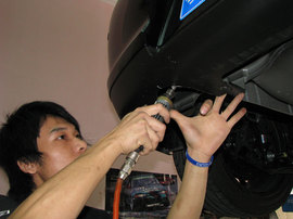 2009款日产骐达