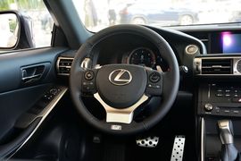 2015款雷克萨斯IS200t