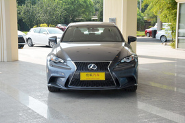 2015款雷克萨斯IS200t