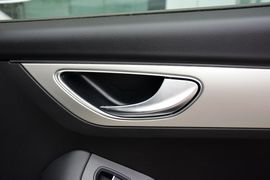 2016款众泰SR7