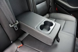 2016款众泰SR7
