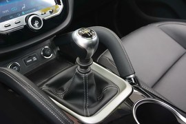 2016款众泰SR7