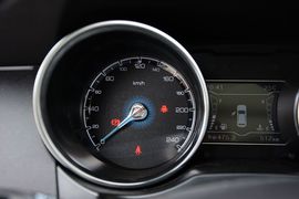 2016款众泰SR7