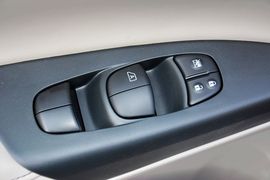 2016款日产轩逸1.8XV
