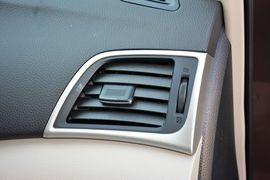 2016款日产轩逸1.8XV