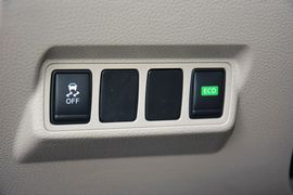 2016款日产轩逸1.8XV