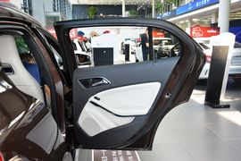 2016款奔驰GLA200动感型