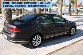 2011款帕萨特B7海外试驾实拍