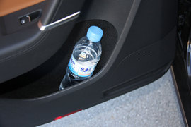 2011款帕萨特B7海外试驾实拍