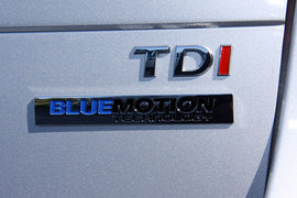 2011款帕萨特B7海外试驾实拍
