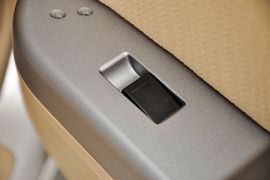 2011款长安铃木羚羊1.3L手动舒适型