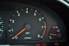 2011款长安铃木羚羊1.3L手动舒适型