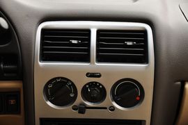 2011款长安铃木羚羊1.3L手动舒适型