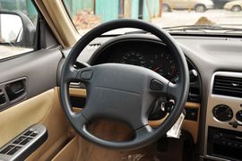 2011款长安铃木羚羊1.3L手动舒适型