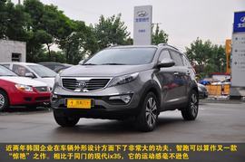 智跑2.4L自动四驱Premium到店实拍