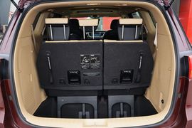 2015款起亚嘉华3.3GDI豪华版