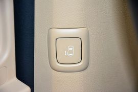 2015款起亚嘉华3.3GDI豪华版