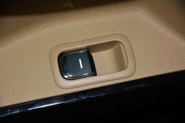 2015款起亚嘉华3.3GDI豪华版