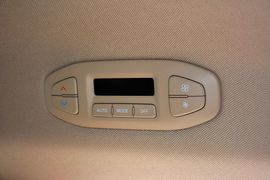 2015款起亚嘉华3.3GDI豪华版