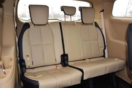 2015款起亚嘉华3.3GDI豪华版