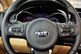 2015款起亚嘉华3.3GDI豪华版