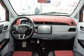 2016款众泰E200