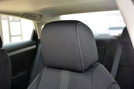 2016款本田思域220TURBO手动豪华版