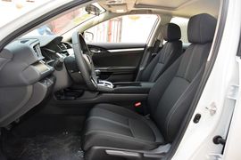 2016款本田思域220TURBO手动豪华版