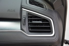 2016款本田思域220TURBO手动豪华版