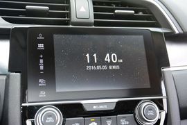 2016款本田思域220TURBO手动豪华版
