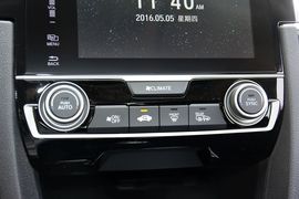 2016款本田思域220TURBO手动豪华版