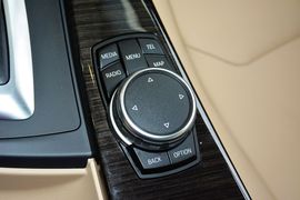 2016款宝马328Li