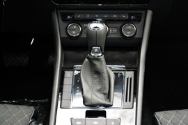 2016款斯柯达速派330TSI