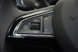 2016款斯柯达速派330TSI