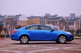 2010款别克君威1.6T精英运动版OnStar