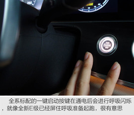 全新奔驰E级到店实拍