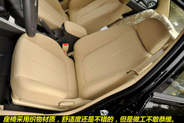 2011款北京现代伊兰特1.6L手动舒适天窗型
