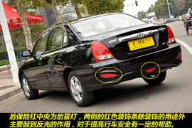 2011款北京现代伊兰特1.6L手动舒适天窗型