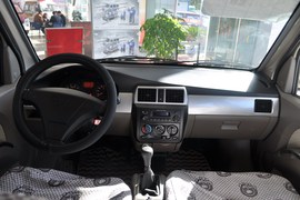 2011款五菱荣光