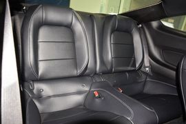 2016款福特MUSTANG