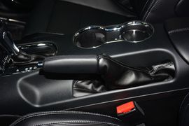 2016款福特MUSTANG