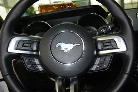 2016款福特MUSTANG