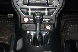 2016款福特MUSTANG