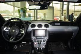 2016款福特MUSTANG