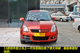 2011款长安铃木雨燕1.5L