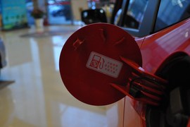 2010款本田飞度1.3L