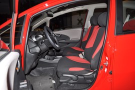 2010款本田飞度1.3L