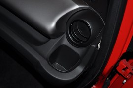 2010款本田飞度1.3L