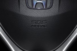 2010款本田飞度1.3L