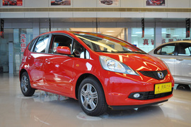 2010款本田飞度1.3L